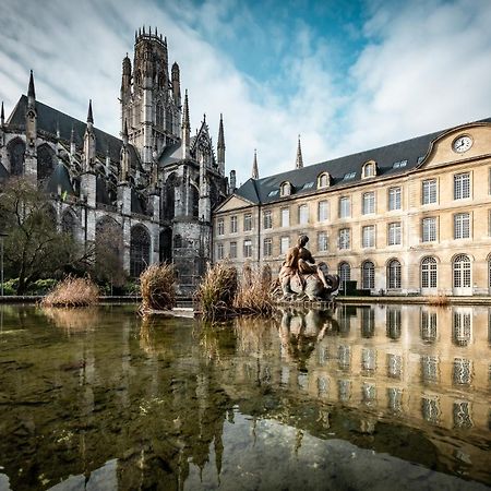 Aux Jardins De L'Hotel De Ville - Appartement Hypercentre Avec Parking Prive Rouen Kültér fotó